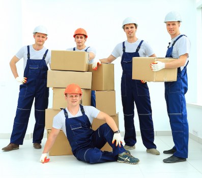 Professional movers handling a compact relocation in Northharrow